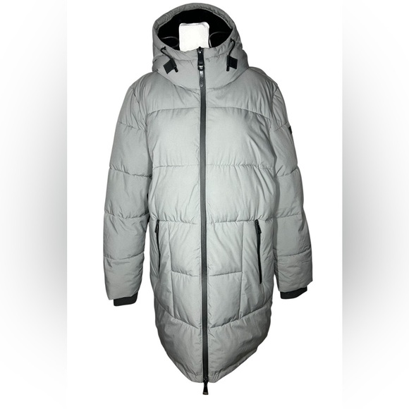 Women’s DKNY Gray Hooded Puffer Coat Thumbhole Cuffs Size XL Ski Winter Cozy - Picture 13 of 16